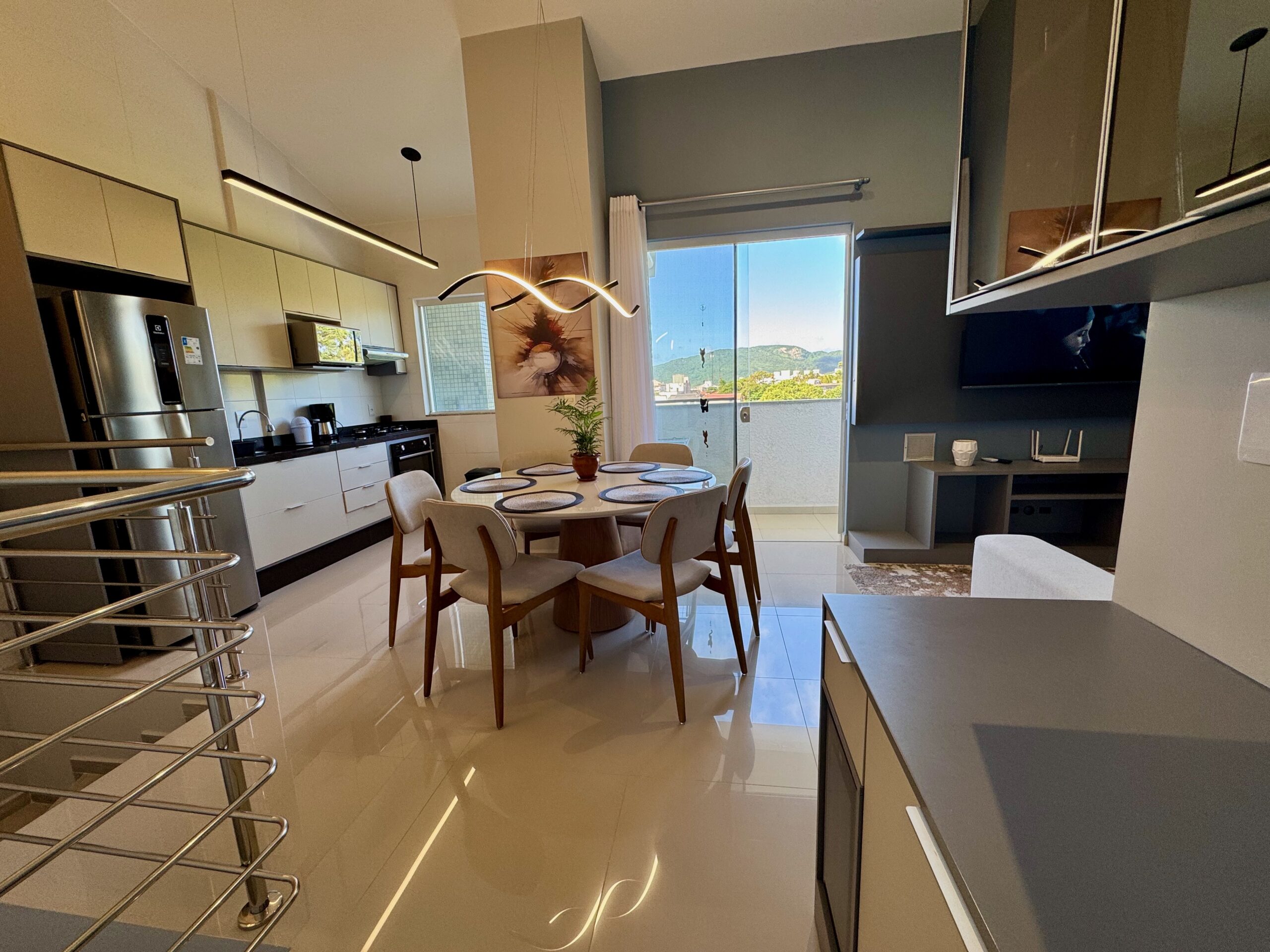 Imóvel disponível para locação na Floripa Minha Hospedagem.